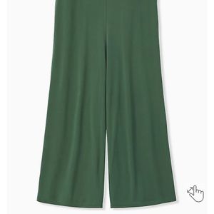 Torrid Green Studio Knit Culotte L 12
